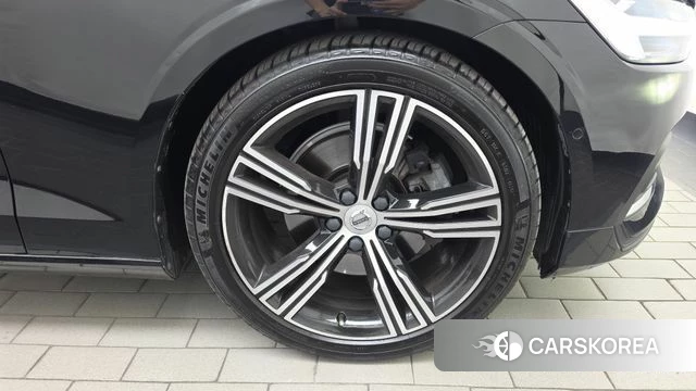 Volvo S60 3rd generation id 5003139 из Кореи 13
