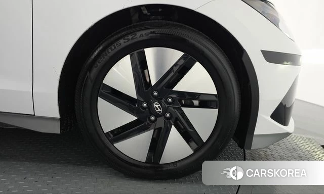 Hyundai Ionic 6 id 5039195 из Кореи 13