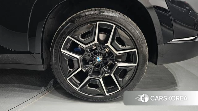 BMW XM (G09) id 4941559 из Кореи 13