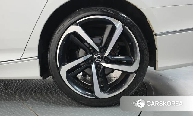 Honda Accord 10th Generation id 4960250 из Кореи 13