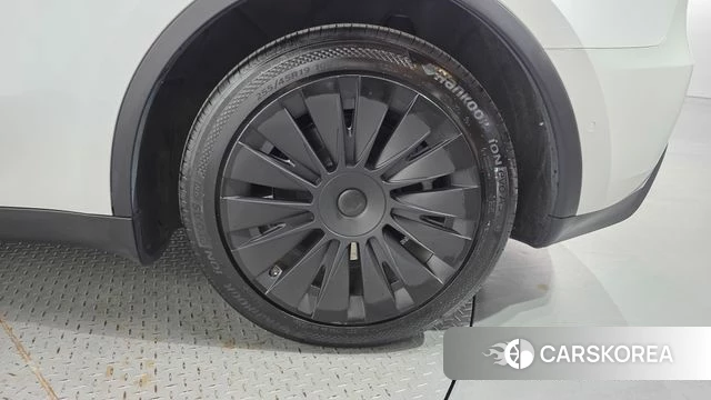 Tesla Model Y id 5047603 из Кореи 13