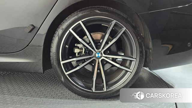 BMW 3 Series (G20) id 5040328 из Кореи 13