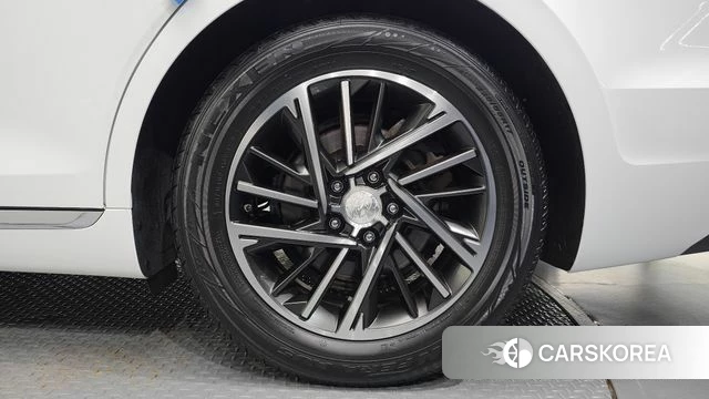 Hyundai The New Grandeur IG id 4987707 из Кореи 13