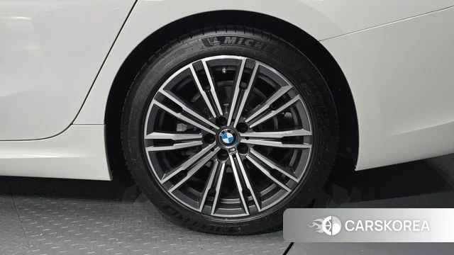 BMW 3 Series (G20) id 4997788 из Кореи 13