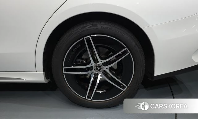 Mercedes-Benz E-Class W214 id 5020880 из Кореи 13