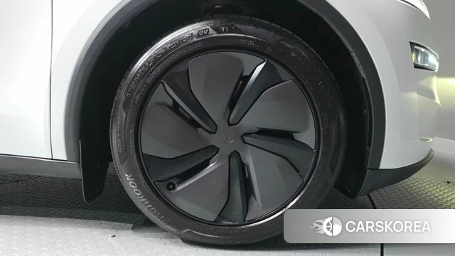 Tesla Model Y id 4879591 из Кореи 13