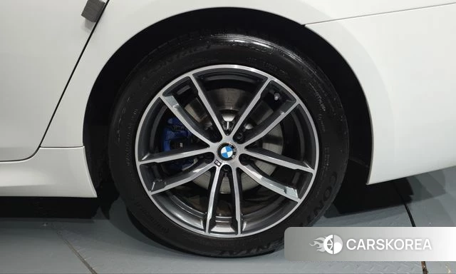 BMW 5 Series (G30) id 5027099 из Кореи 13