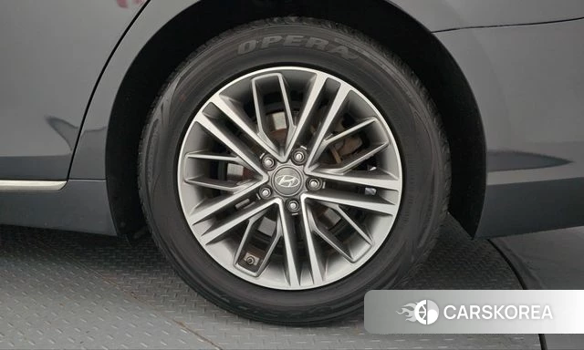 Hyundai Grandeur IG id 5013971 из Кореи 13