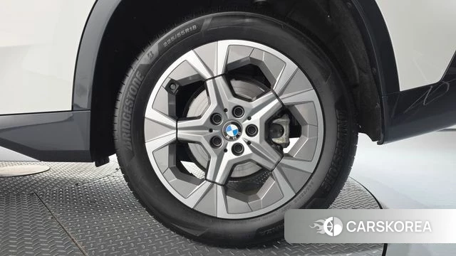 BMW X1 (U11) id 5039912 из Кореи 13