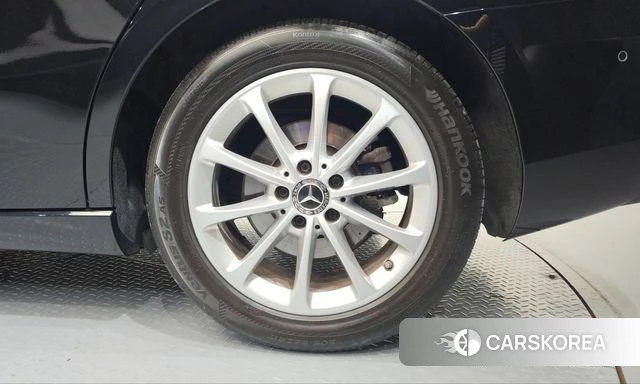 Mercedes-Benz A-Class W177 id 5054175 из Кореи 13