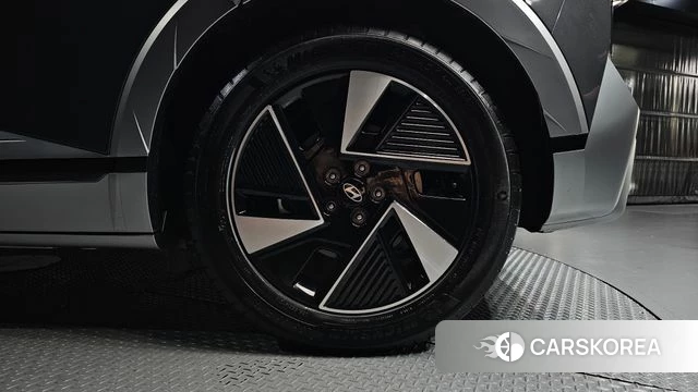 Hyundai The New Ionic 5 id 4879793 из Кореи 13
