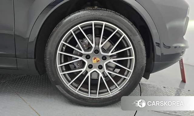 Porsche Cayenne (PO536) id 4936787 из Кореи 13