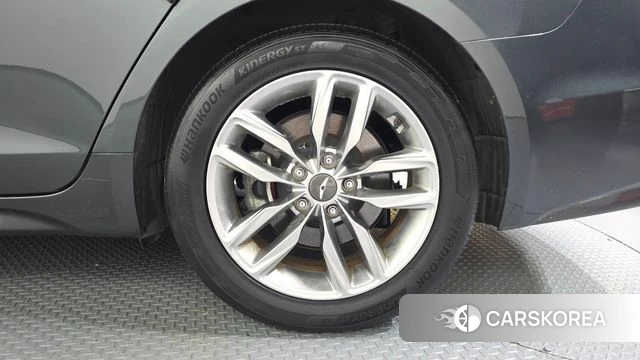 Genesis G70 id 5054809 из Кореи 13