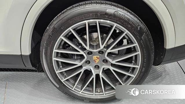 Porsche Cayenne (PO536) id 4774893 из Кореи 13