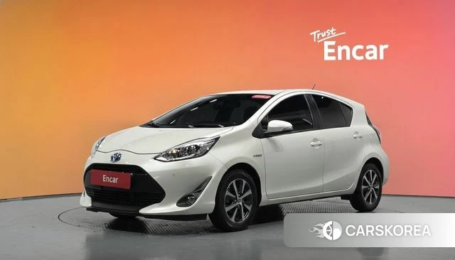 Toyota Prius C id 4873307 из Кореи 13