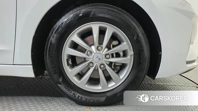Hyundai The New Avante AD id 4967245 из Кореи 13
