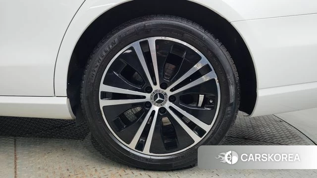 Mercedes-Benz E-Class W213 id 4966485 из Кореи 13