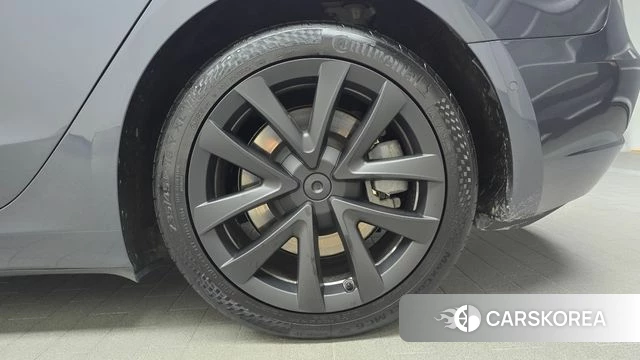 Tesla Model 3 id 4657963 из Кореи 13
