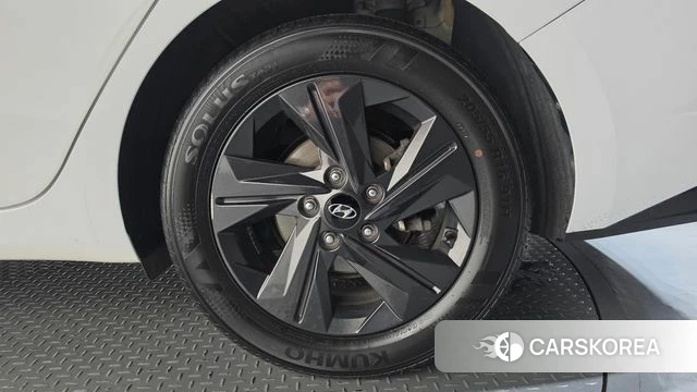 Hyundai Avante Hybrid (CN7) id 4997641 из Кореи 13
