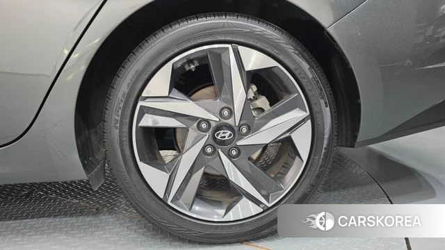 Hyundai Avante (CN7) id 4958201 из Кореи 13