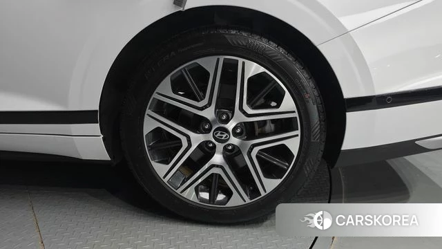 Hyundai Grandeur (GN7) id 5040067 из Кореи 13