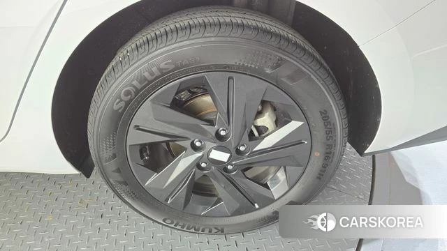 Hyundai Avante (CN7) id 4540916 из Кореи 13