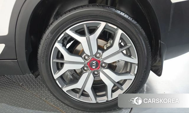 Kia Seltos id 5035519 из Кореи 13