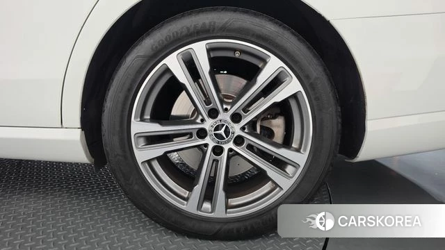 Mercedes-Benz E-Class W213 id 5027753 из Кореи 13