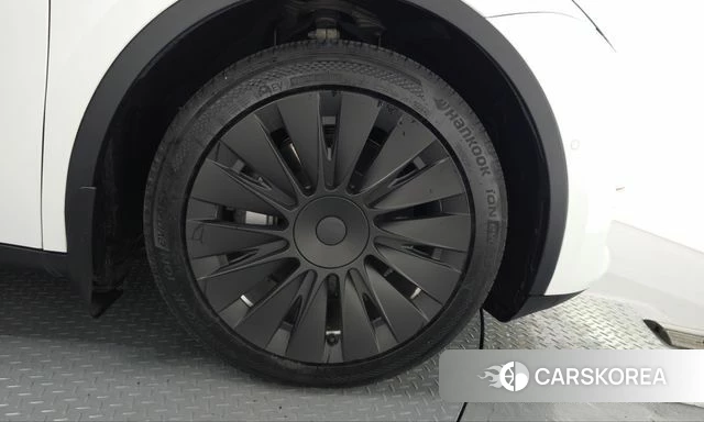 Tesla Model Y id 5012452 из Кореи 13