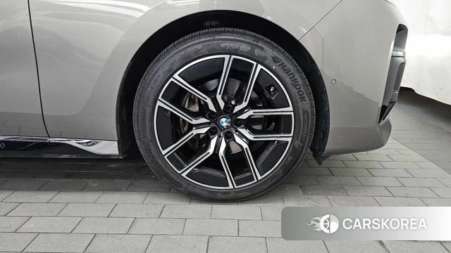 BMW 7 Series (G70) id 5052242 из Кореи 13