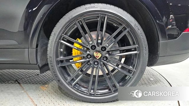 Porsche Cayenne (PO536) id 5035510 из Кореи 13