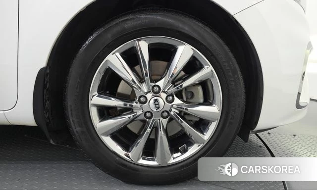 Kia The New Carnival id 5029411 из Кореи 13
