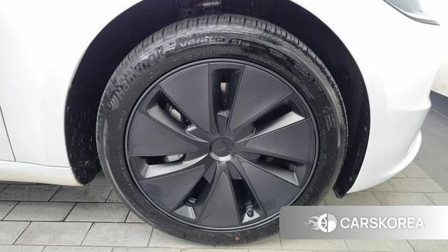 Tesla Model 3 id 4916647 из Кореи 13