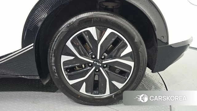 Kia EV6 id 5027117 из Кореи 13