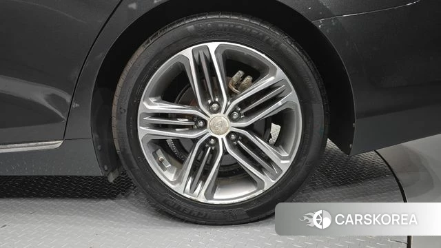Hyundai Grandeur IG id 5041846 из Кореи 13