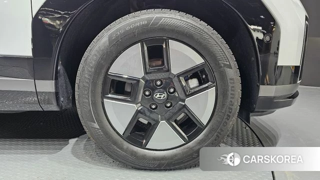 Hyundai Santa Fe (MX5) id 4980657 из Кореи 13
