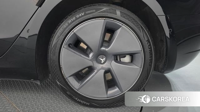 Tesla Model 3 id 4763937 из Кореи 13