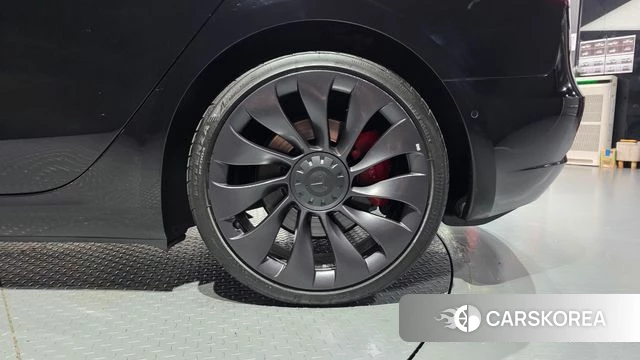 Tesla Model 3 id 4906626 из Кореи 13