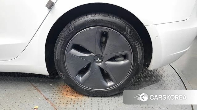 Tesla Model 3 id 5041314 из Кореи 13