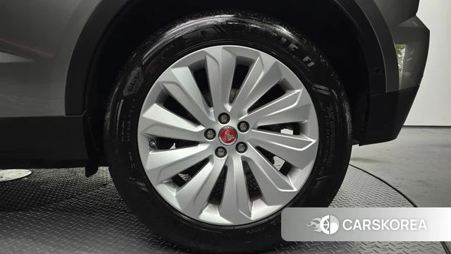 Jaguar E-PACE id 4508057 из Кореи 13