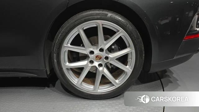 Porsche Panamera (976) id 5021142 из Кореи 13