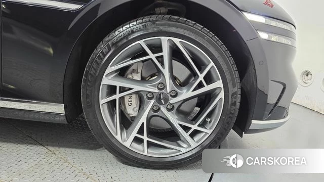 Genesis G90 (RS4) id 4922495 из Кореи 13