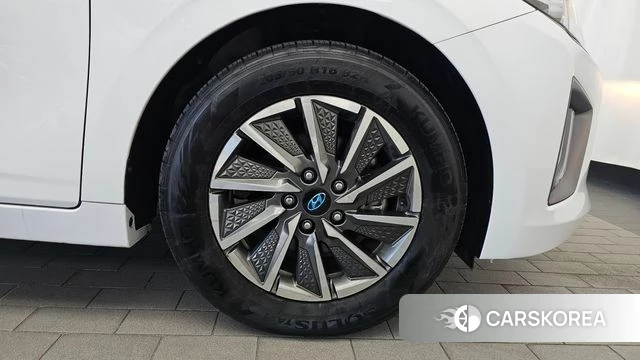 Hyundai The New Ionic Electric id 4967001 из Кореи 13