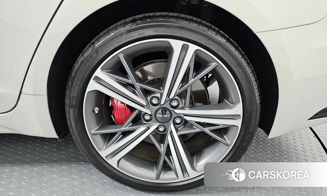 Genesis The New G70 id 4941346 из Кореи 13