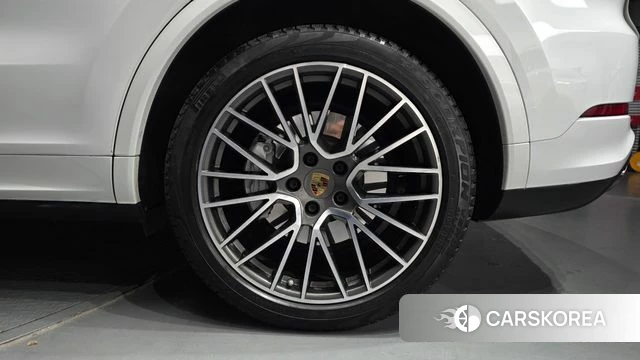Porsche Cayenne (PO536) id 4992768 из Кореи 14