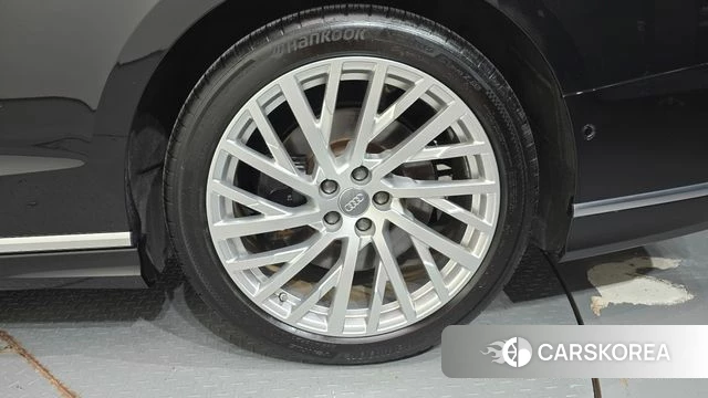 Audi A8 (D5) id 5013165 из Кореи 13