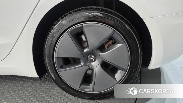Tesla Model 3 id 4702245 из Кореи 13