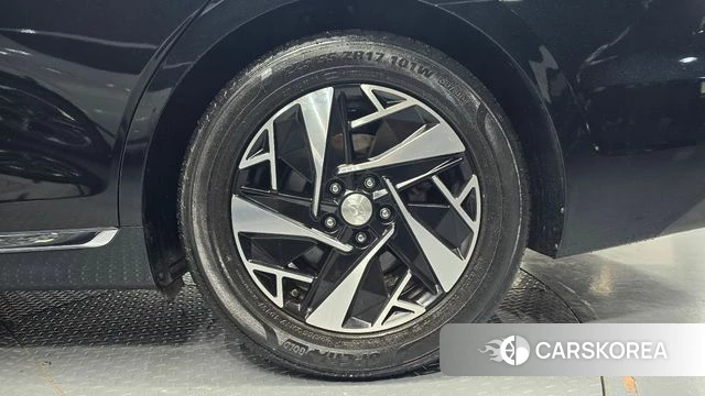 Hyundai The New Grandeur IG Hybrid id 5013312 из Кореи 13