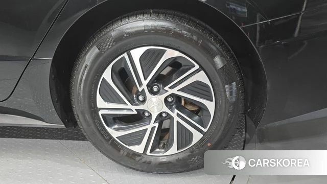 Hyundai Sonata Hybrid (DN8) id 4793926 из Кореи 13