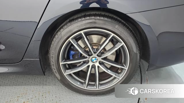 BMW 5 Series (G30) id 5012206 из Кореи 13